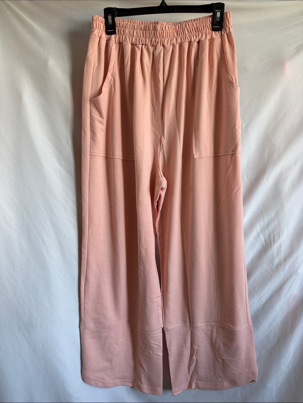 Relaxed Wide-Leg Pull-On Pants in Dusty Pink